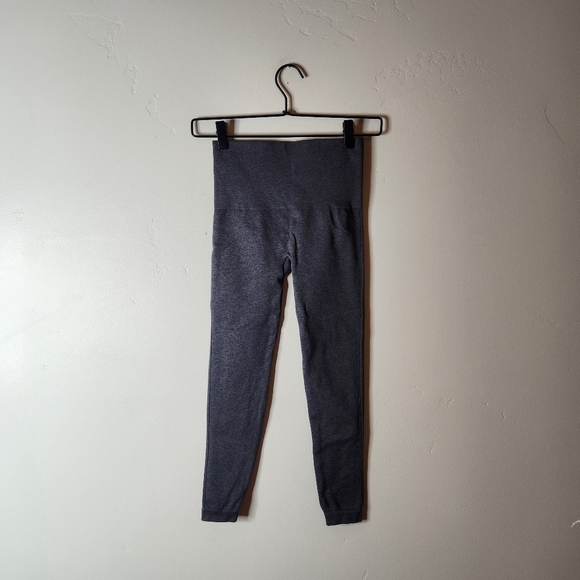 SPANX Pants - Spanx Look At Me Now Leggings Size Small